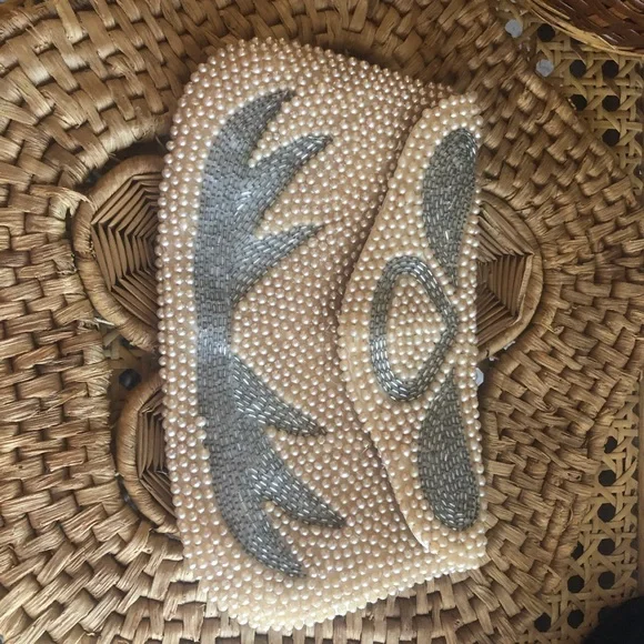 Cream and Silver Satin Beaded Clutch/Purse - Picture 4 of 12